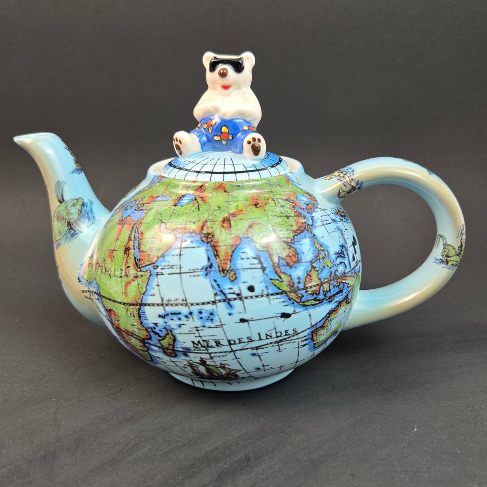 Vintage Paul Cardew "Global Warming" Collectible Teapot 2007 Polar Bear  Design